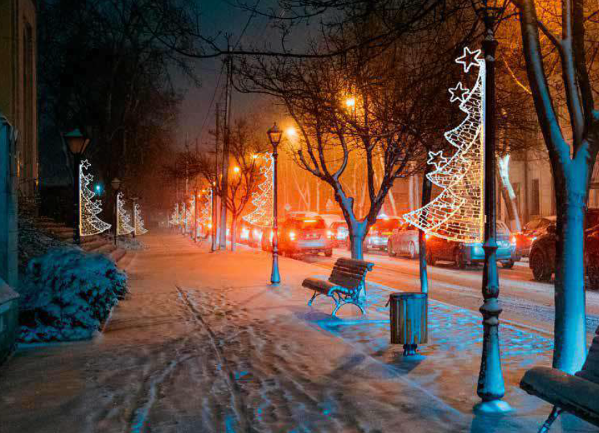 Luminarie Natalizie in Neve