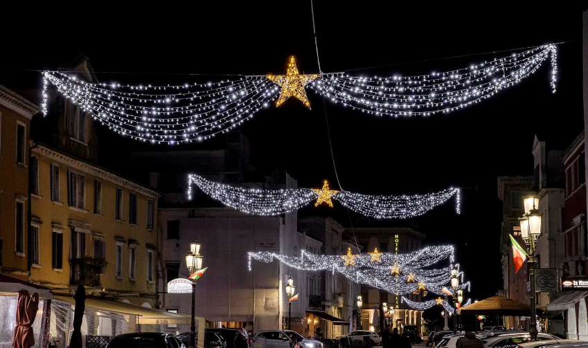 Luminarie Natalizie a Fiocco
